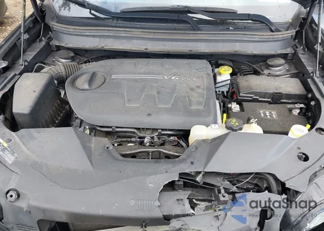 2021 Jeep Cherokee Limited 4X4 z USA, uszkodzony, nr VIN 1C4PJMDX9MD195086